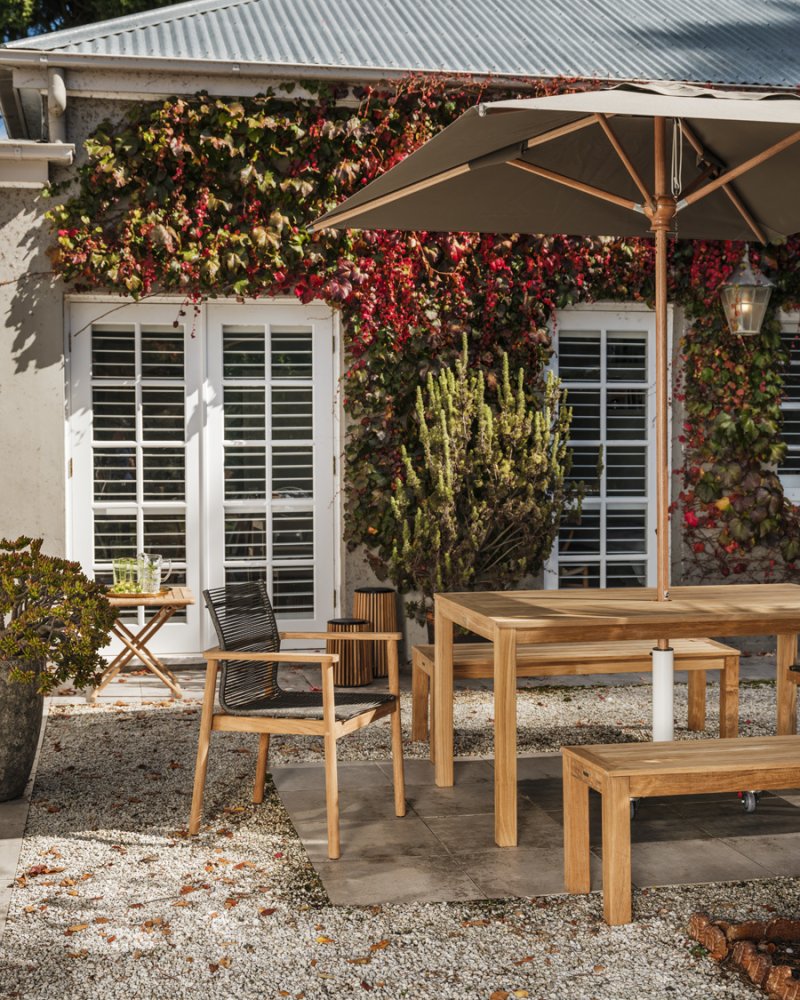 Avalon_Chair_with_Linear_Table_Bench_1