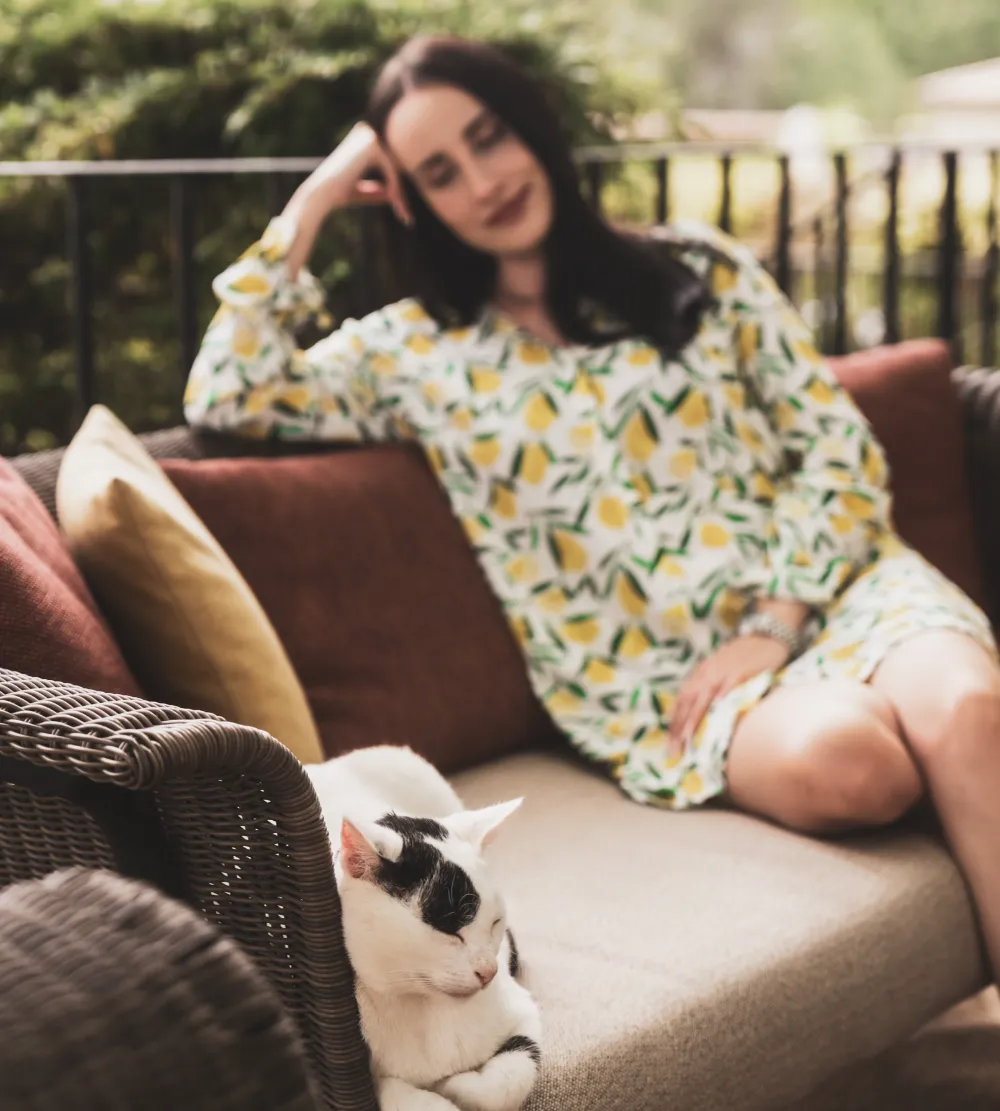 cande-lodgesstevictoire-vincent-sheppard-wicked-lounge-sofa