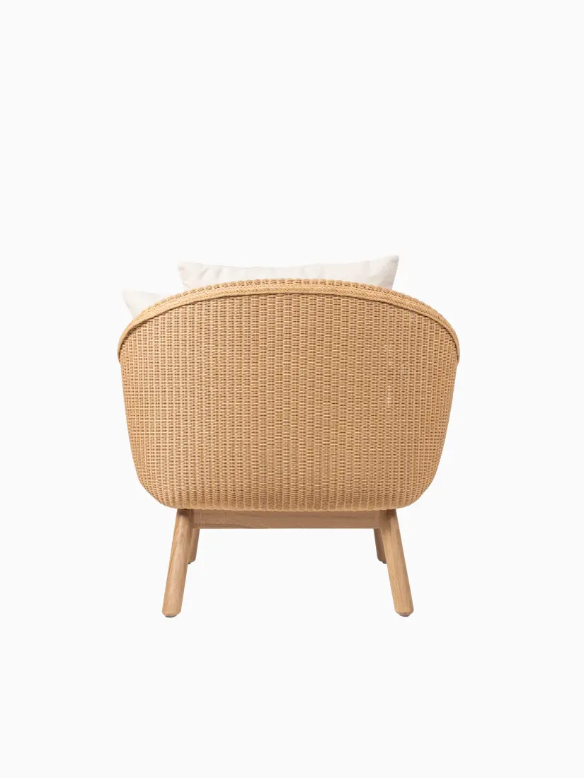 vincent-sheppard-alex-lounge-chair-natural-geneva-moon-white-back-f9