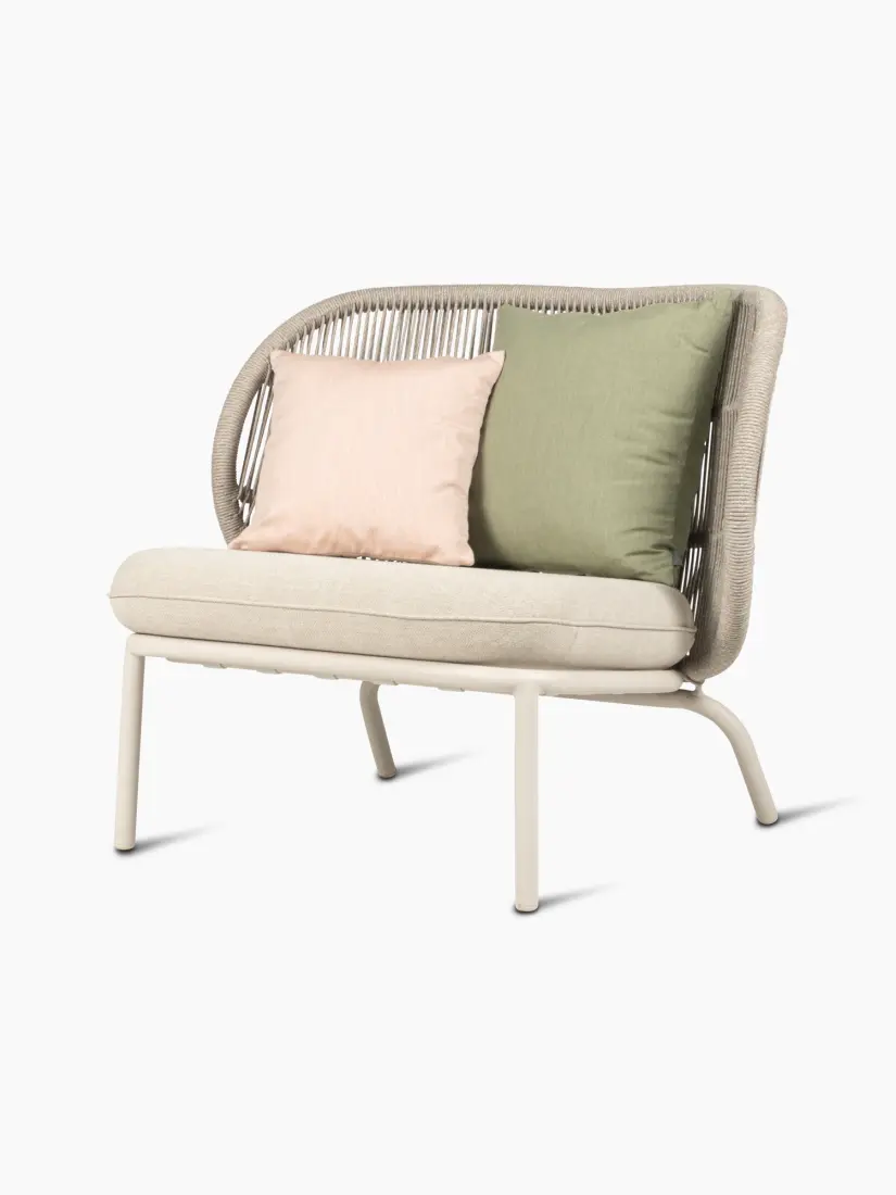 vincent-sheppard-kodo-lounge-chair-dune-white-almond-seat-with-cushions-45-f9
