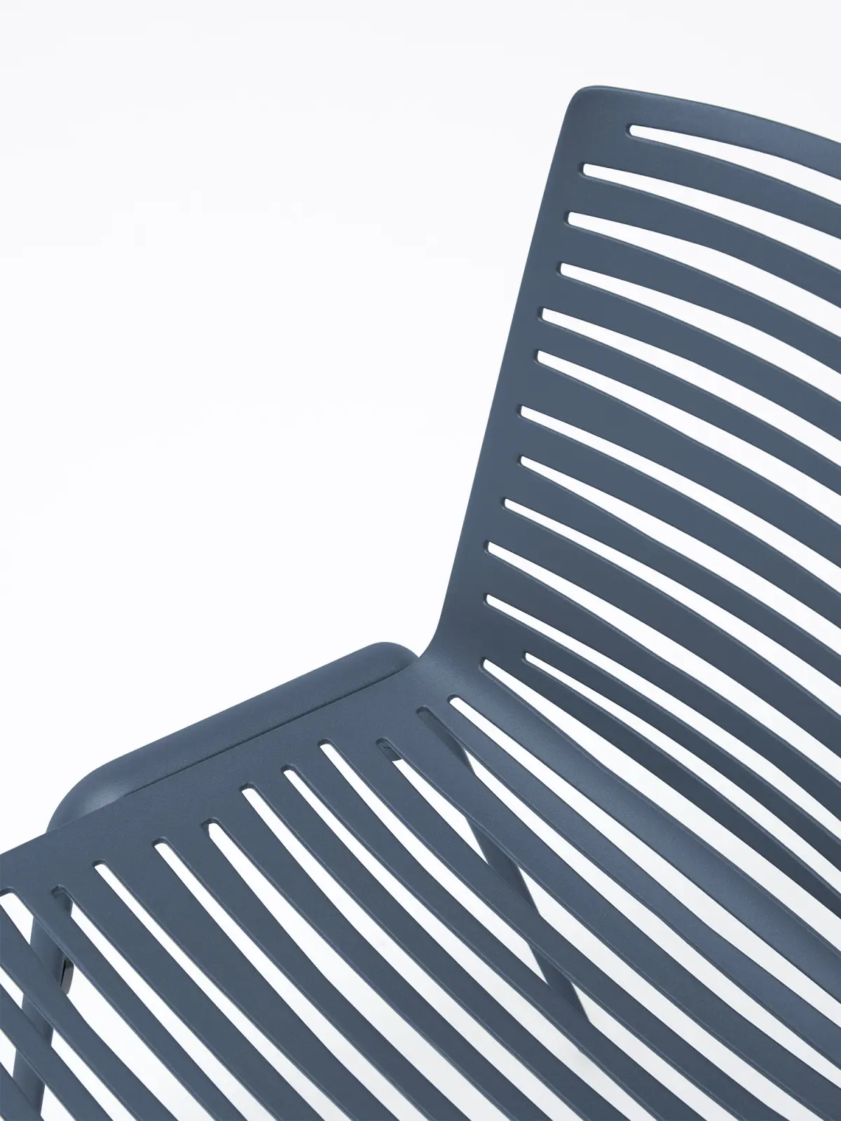 fast-zebrasidechair-greybluedetail-1500x2000