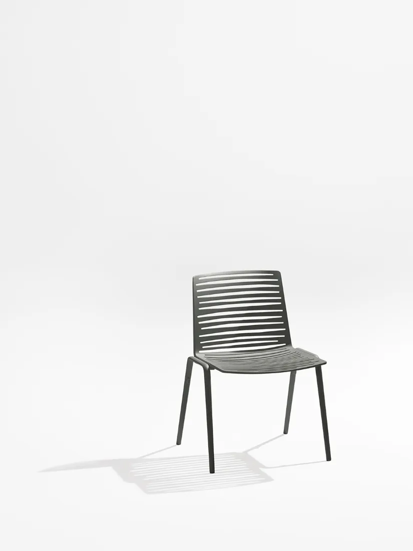 fast-zebrasidechair-metallicgrey-1500x2000
