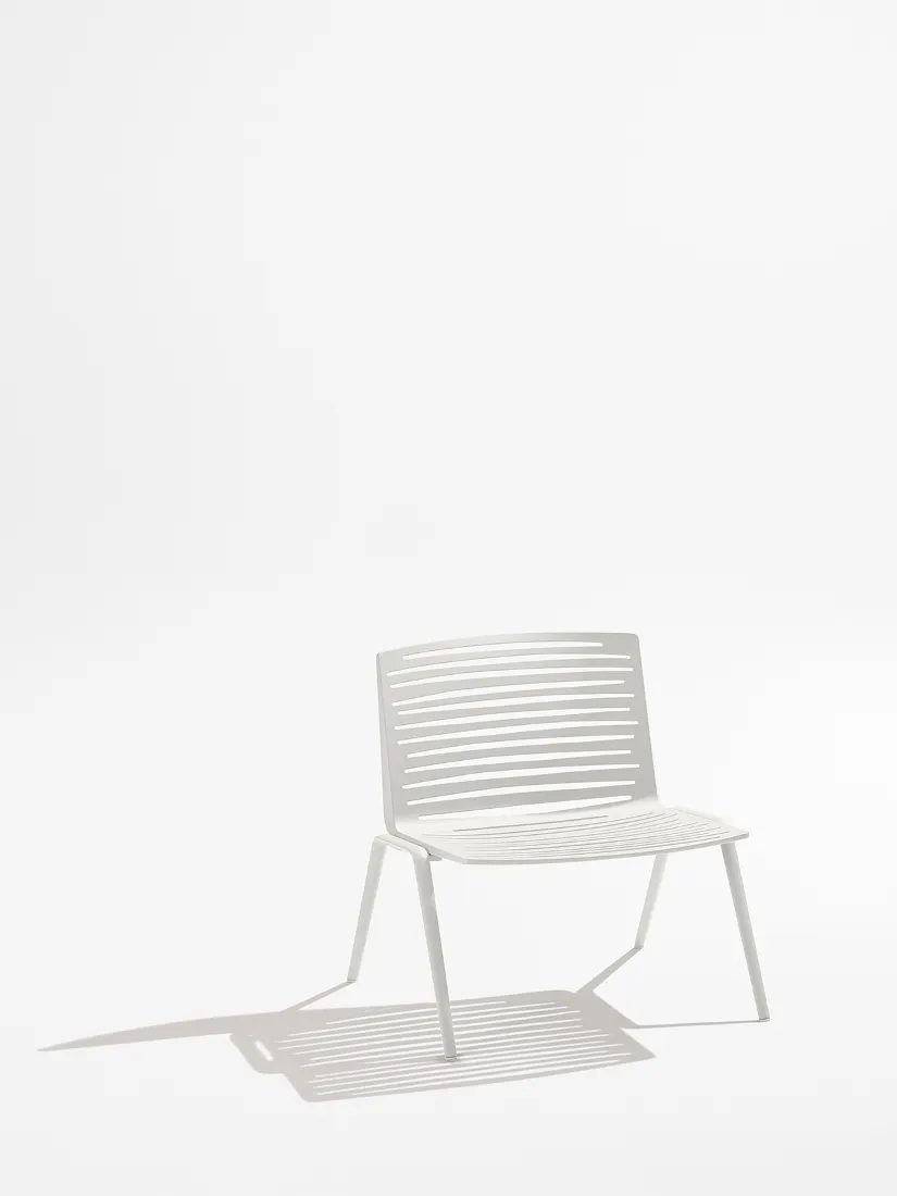 fast-zebraloungechair-white-1500x2000