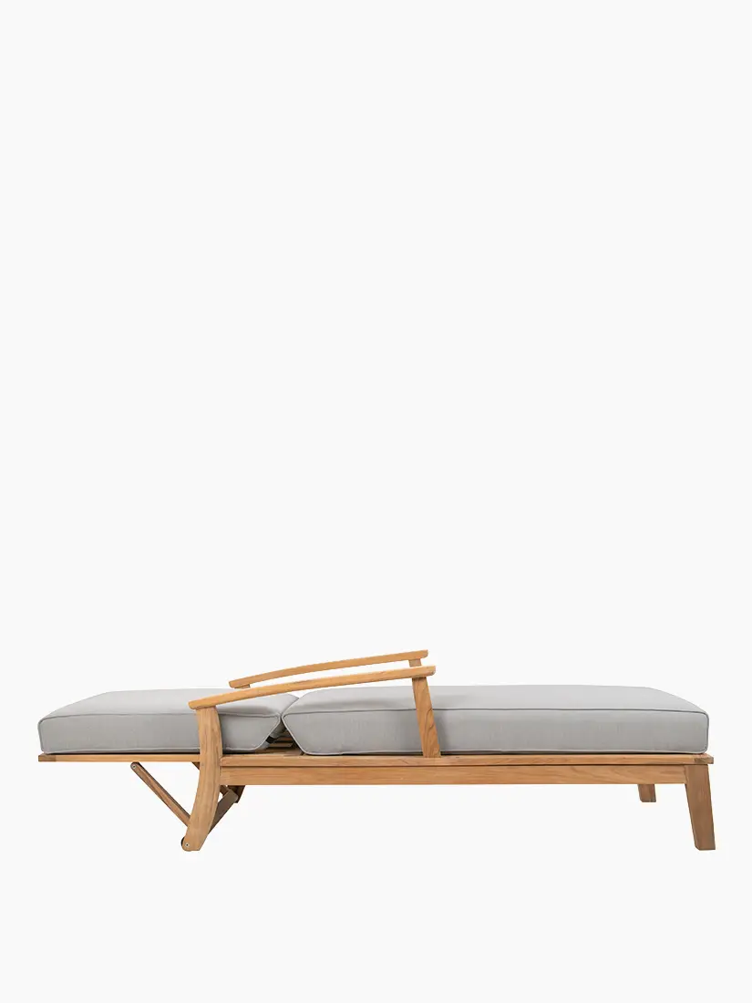 cotswoldteak-palmbeachchaise-platinum-3-825x1100