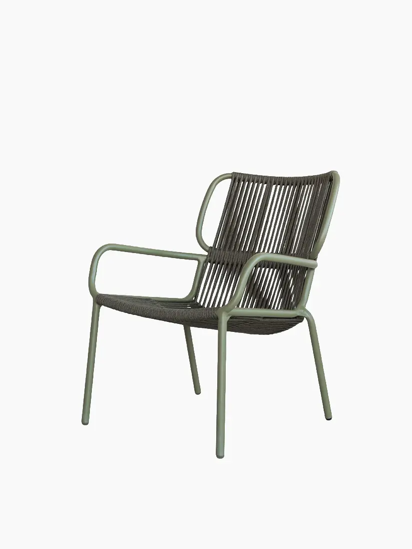 vs-ribbonloungechair-moss-45-825x1100