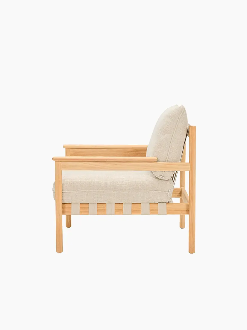 vincent-sheppard-oda-lounge-chair-almond-side