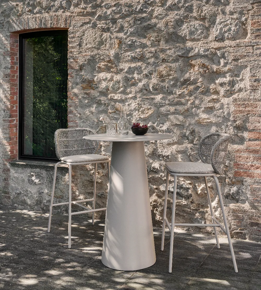 vincent-sheppard-kodo-bar-stool-dune-white-sandro-bar-table-ceramic-portland-hr