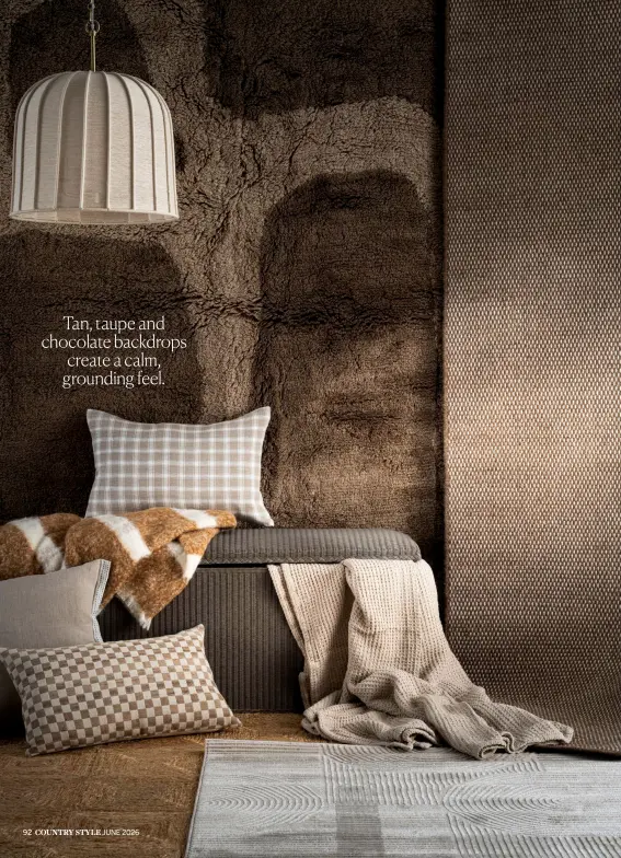 Vincent Sheppard Recto Blanket Box in taupe