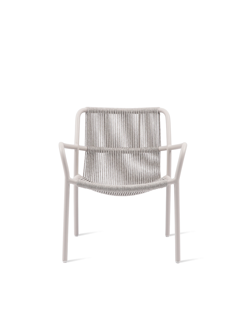 vincent-sheppard-sweep-lounge-chair-dune-white-front-ff