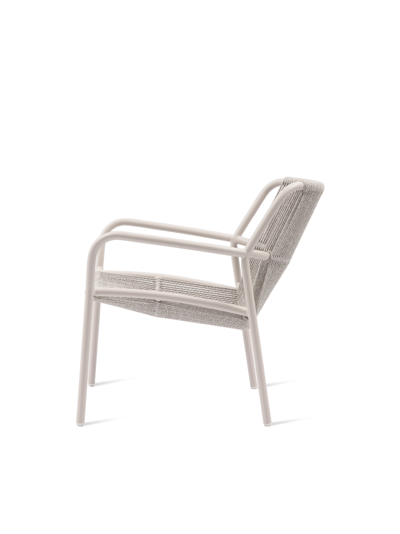 vincent-sheppard-sweep-lounge-chair-dune-white-side-ff