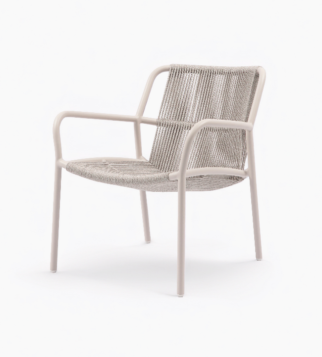 sweep-lounge-chair-dune-white-product-thumb