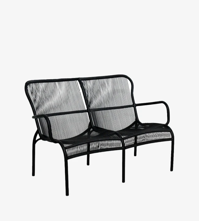 LoopSofaBlack_800x1000