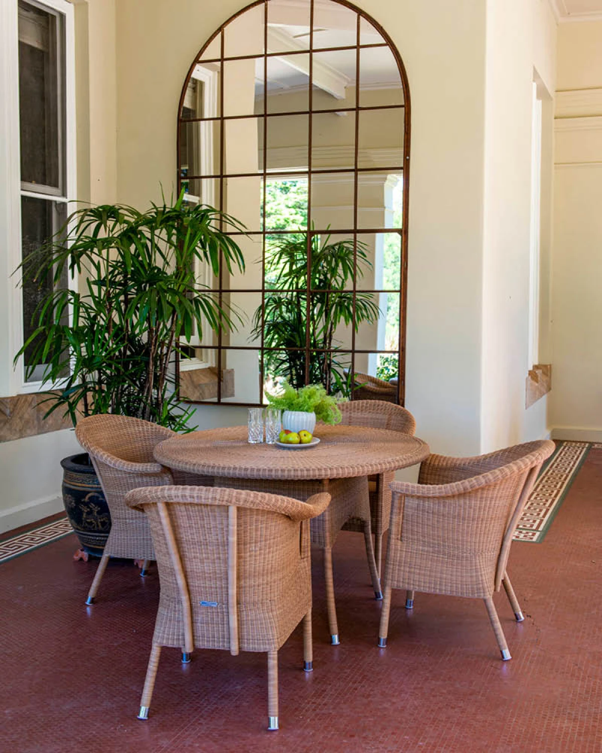 Cotswold_KenzoDiningChair_extras2_800x1000
