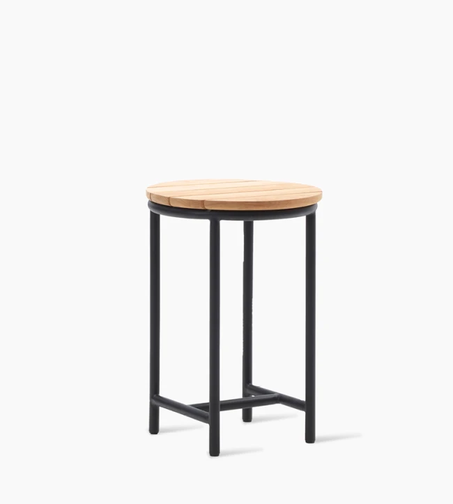 VincentSheppard_ContourSideTable_main_800x1000_72dpi