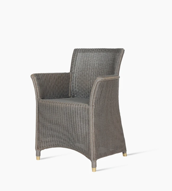 VincentSheppard_Sydneydiningarmchair_main_800x1000