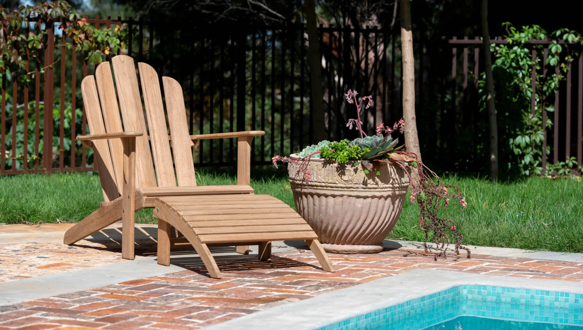 Cotswold_adirondack_header_1930x1090
