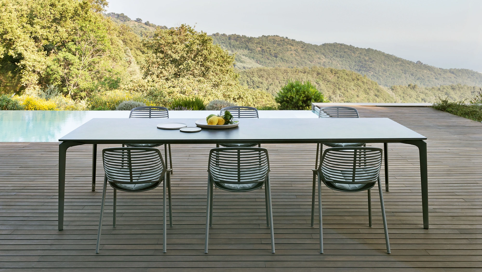 Fast_AllSizeDiningTable_header_1930x1090