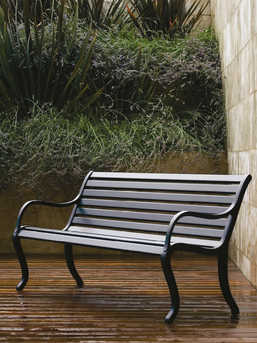 Oasi_2-seater_extra_800x1000